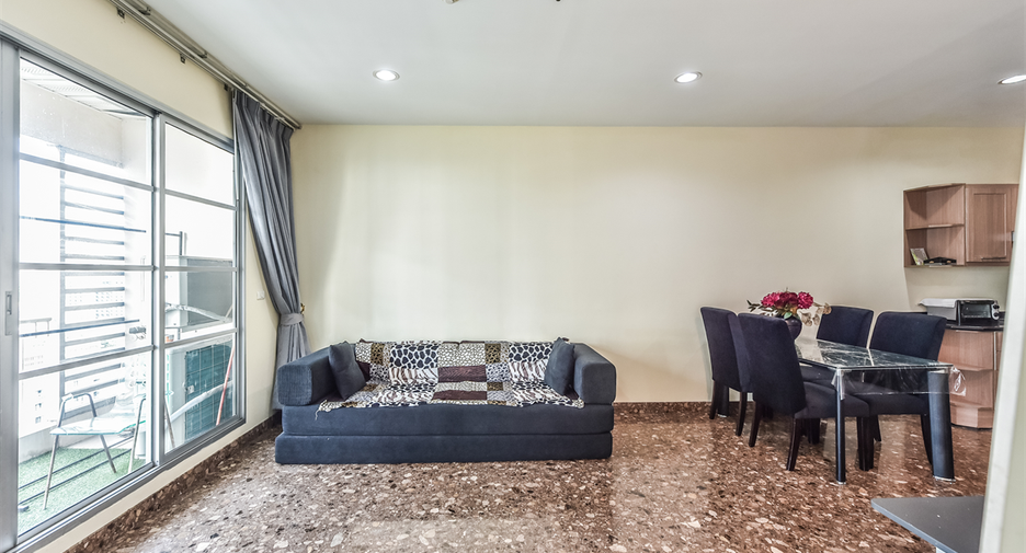 For sale 3 bedrooms condo in Ratchathewi, Bangkok