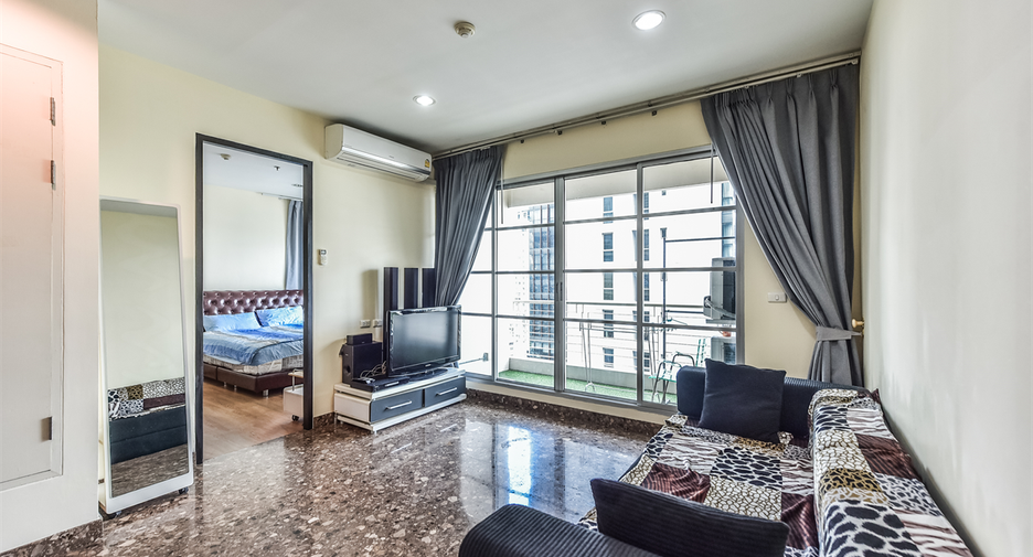 For sale 3 bedrooms condo in Ratchathewi, Bangkok