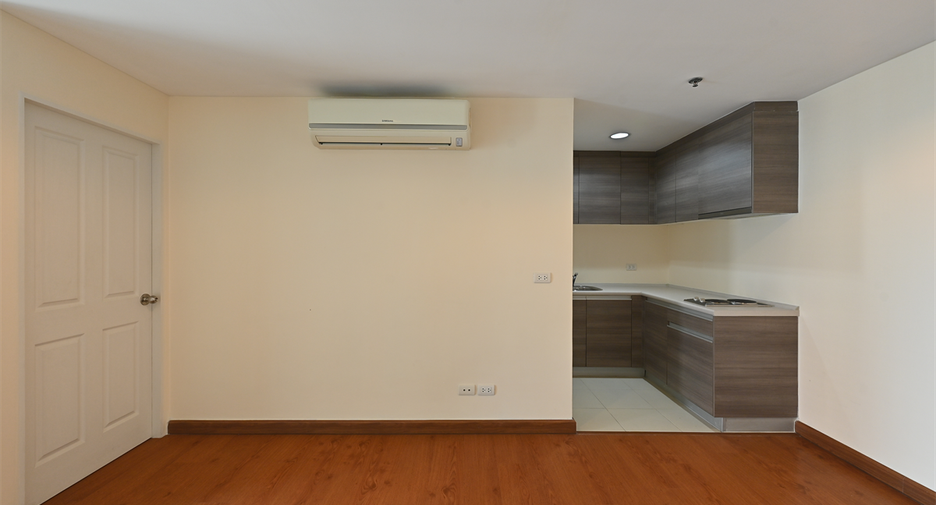 À vendre 1 chambre condo à Huai Khwang, Bangkok