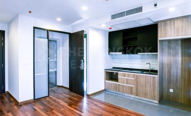 Condo en venta de 2 habitaciones en Pathum Wan, Bangkok