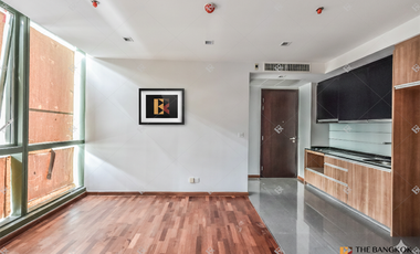 À vendre 2 chambres condo à Pathum Wan, Bangkok