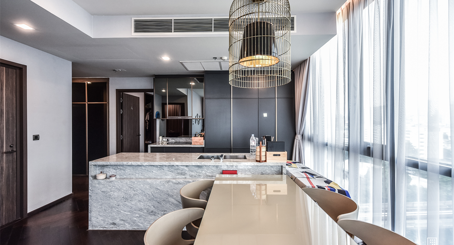 Condo en venta de 2 habitaciones en Phaya Thai, Bangkok