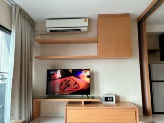À louer studio condo à Khlong Toei, Bangkok