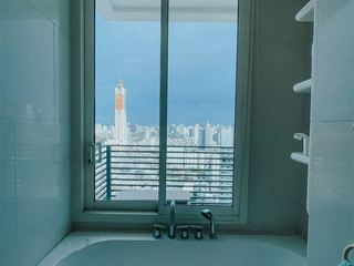 For sale 2 bedrooms condo in Ratchathewi, Bangkok