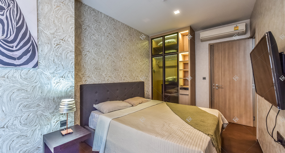 For sale 2 ベッドルーム condo in Pathum Wan, Bangkok