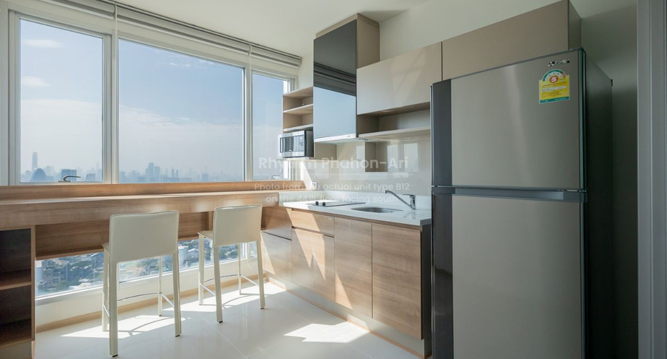 For sale 1 Beds condo in Phaya Thai, Bangkok