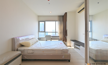 À vendre 1 chambre condo à Huai Khwang, Bangkok