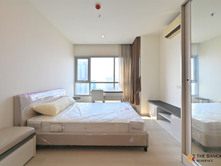 For sale 1 bed condo in Huai Khwang, Bangkok