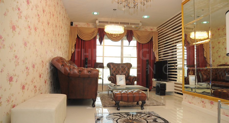 For sale 2 bedrooms condo in Ratchathewi, Bangkok