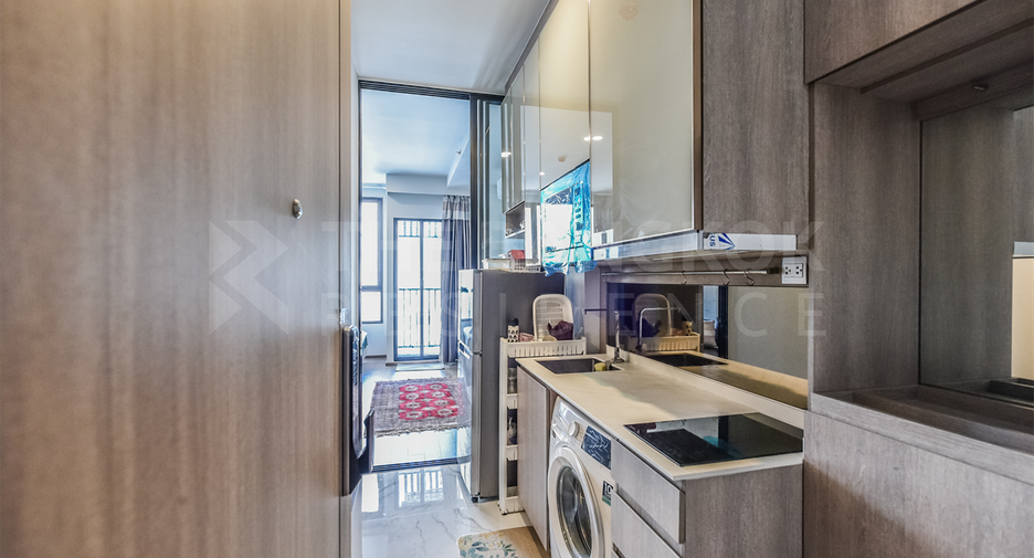 For sale 1 bed condo in Ratchathewi, Bangkok