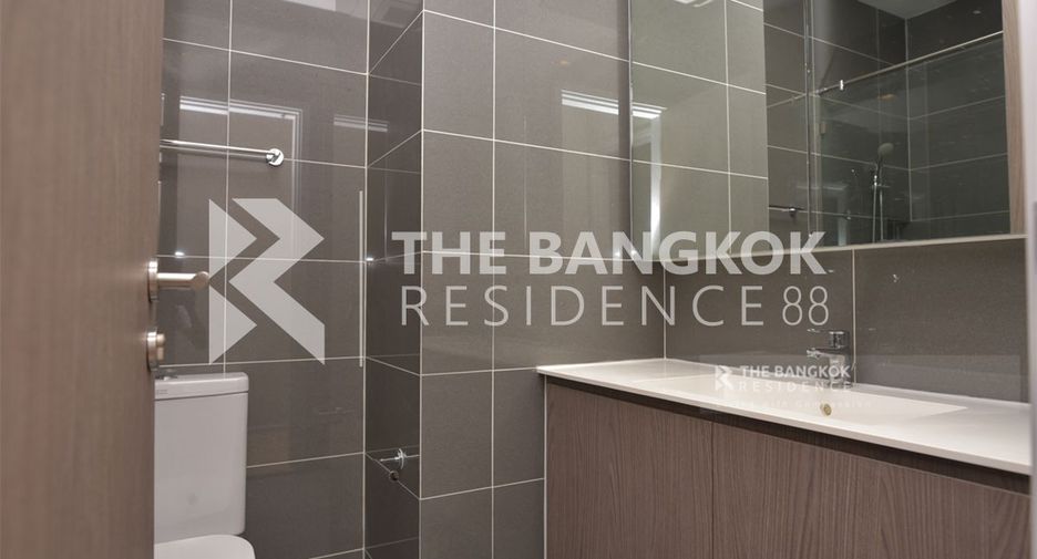 For sale 2 bedrooms condo in Phaya Thai, Bangkok
