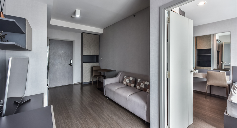 For sale 1 bed condo in Phaya Thai, Bangkok