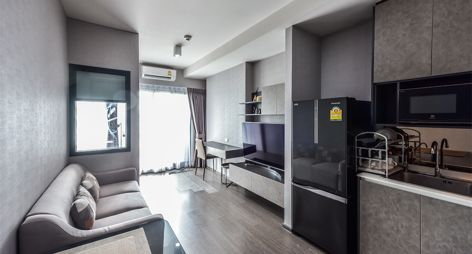 For sale 1 bed condo in Phaya Thai, Bangkok