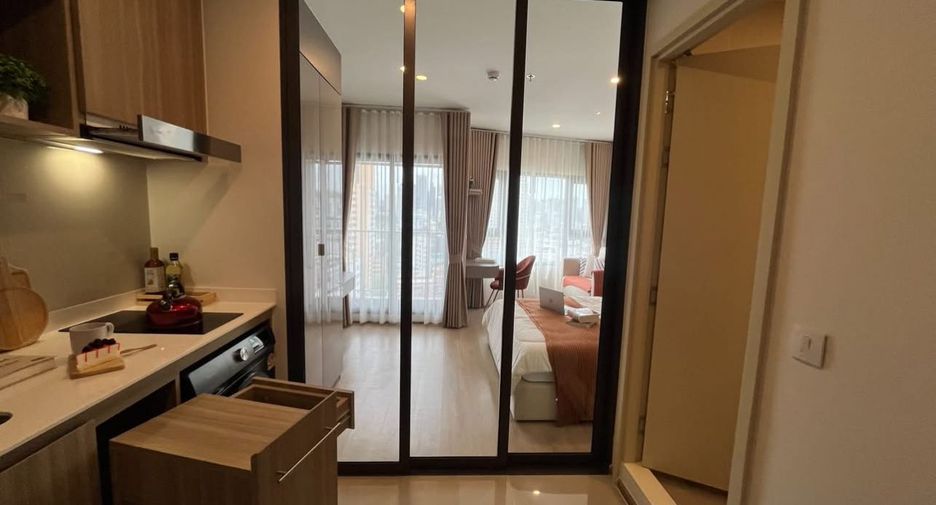 For rent 1 bed condo in Khlong Toei, Bangkok