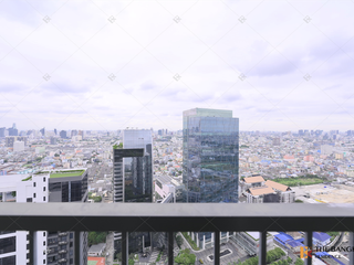 For sale 2 bedrooms condo in Huai Khwang, Bangkok