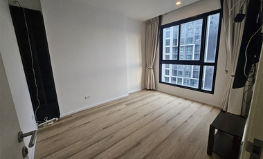 À vendre 1 chambre condo à Huai Khwang, Bangkok