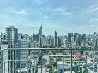 For sale 5 bedrooms condo in Watthana, Bangkok