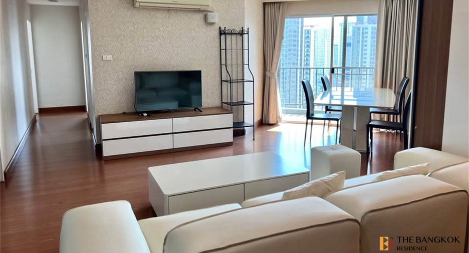 Condo en venta de 3 habitaciones en Huai Khwang, Bangkok