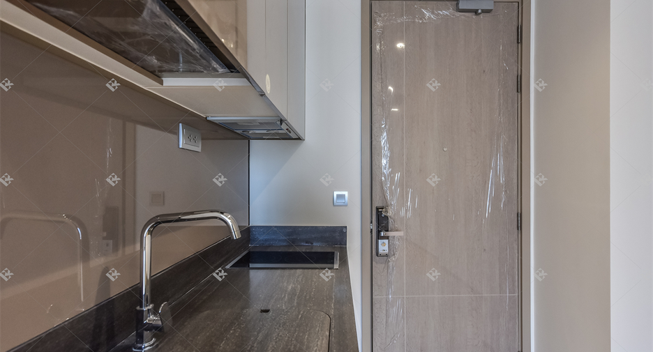 À vendre 1 chambre condo à Huai Khwang, Bangkok