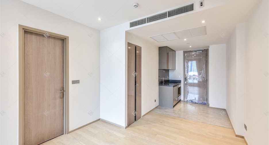 À vendre 1 chambre condo à Huai Khwang, Bangkok