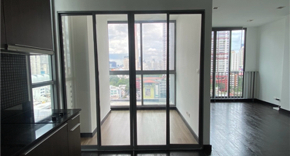 For sale 2 ベッドルーム condo in Ratchathewi, Bangkok