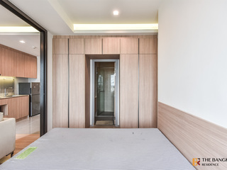 For sale 1 bed condo in Phaya Thai, Bangkok