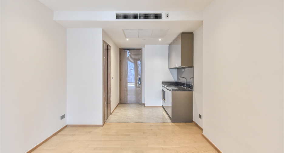 For sale 1 bed condo in Huai Khwang, Bangkok