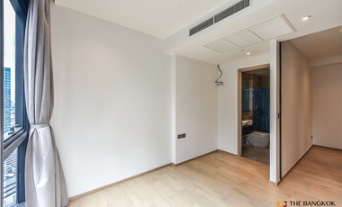 À vendre 1 chambre condo à Huai Khwang, Bangkok