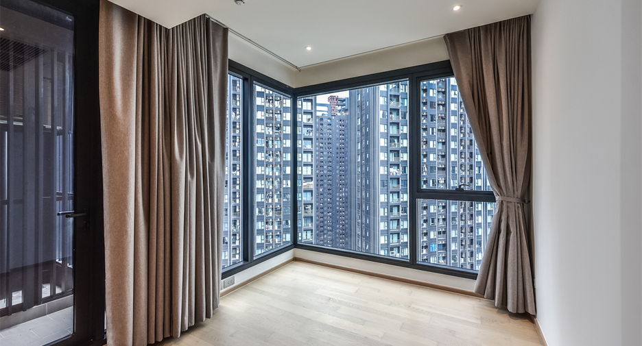À vendre 1 chambre condo à Huai Khwang, Bangkok