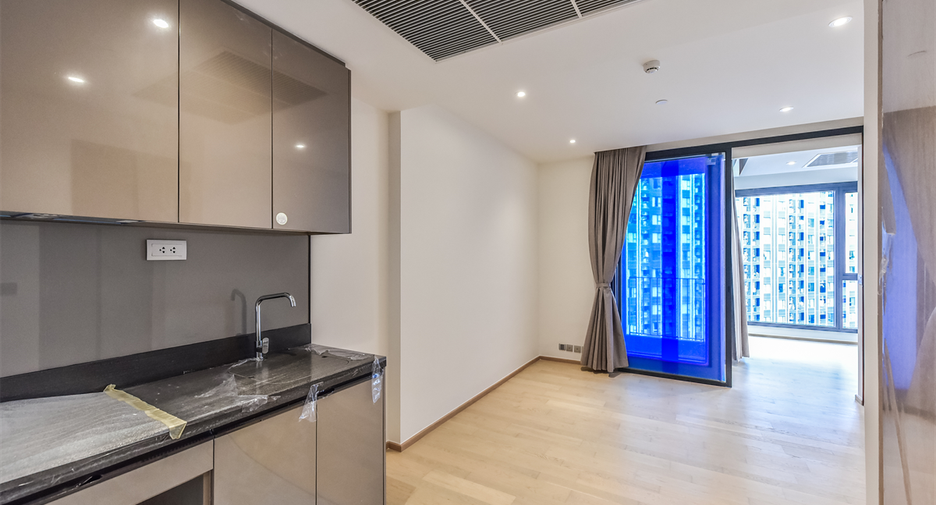 À vendre 1 chambre condo à Huai Khwang, Bangkok