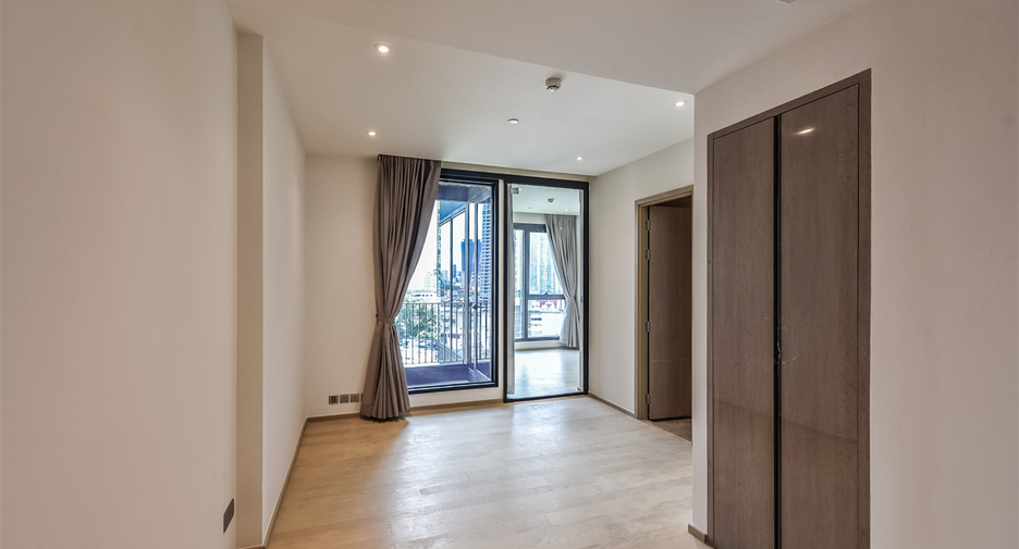For sale 1 bed condo in Huai Khwang, Bangkok