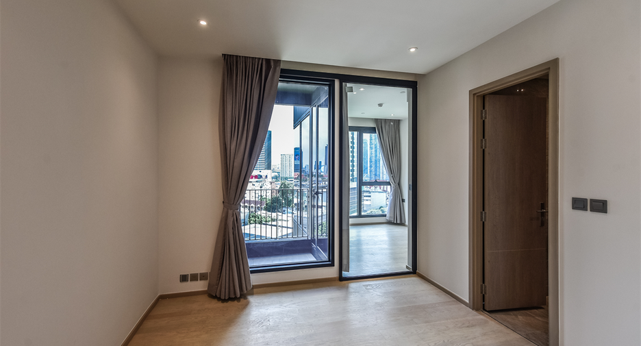 For sale 1 bed condo in Huai Khwang, Bangkok