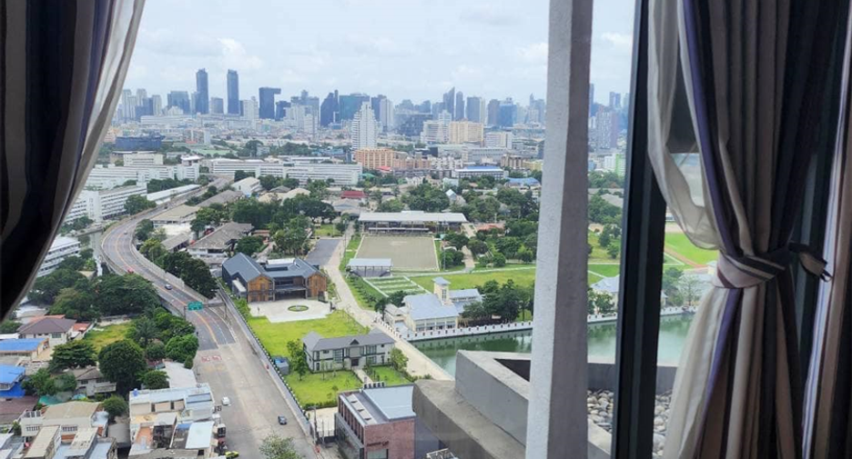 For sale 2 bedrooms condo in Phaya Thai, Bangkok