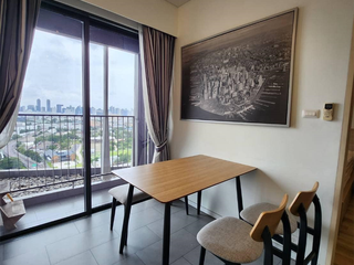 For sale 2 bedrooms condo in Phaya Thai, Bangkok