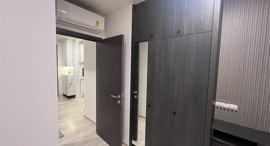 Condo en venta de 2 habitaciones en Huai Khwang, Bangkok