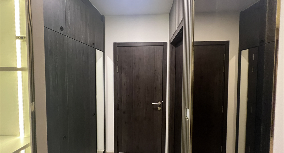 Condo en venta de 2 habitaciones en Huai Khwang, Bangkok