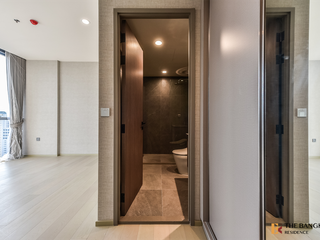 For sale 2 bedrooms condo in Ratchathewi, Bangkok