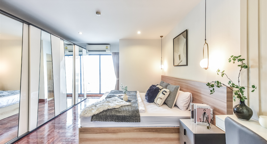 For sale 1 Beds condo in Ratchathewi, Bangkok