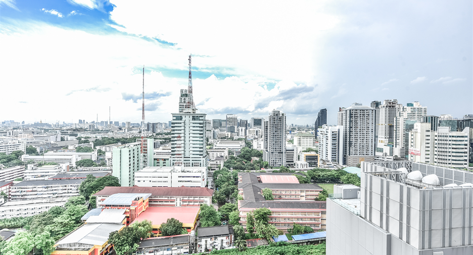 For sale 1 Beds condo in Ratchathewi, Bangkok