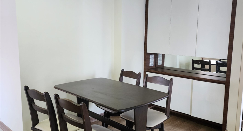 À vendre 2 chambres condo à Phaya Thai, Bangkok