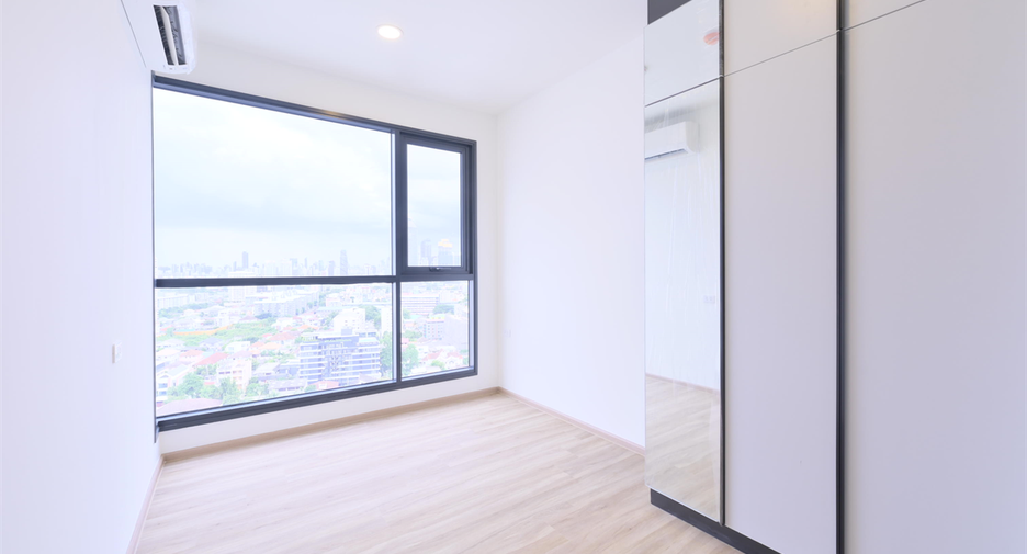 For sale 1 bed condo in Huai Khwang, Bangkok