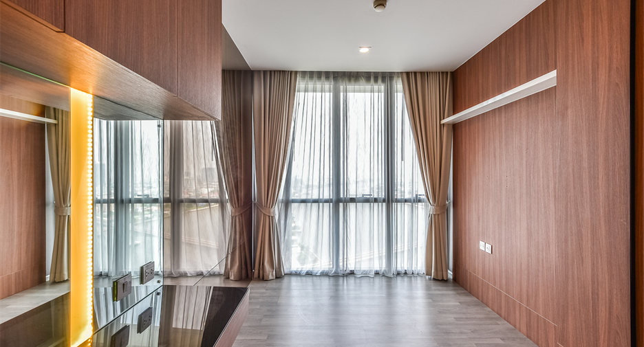 For sale 2 bedrooms condo in Bang Sue, Bangkok