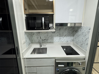 For sale 2 bedrooms condo in Phaya Thai, Bangkok