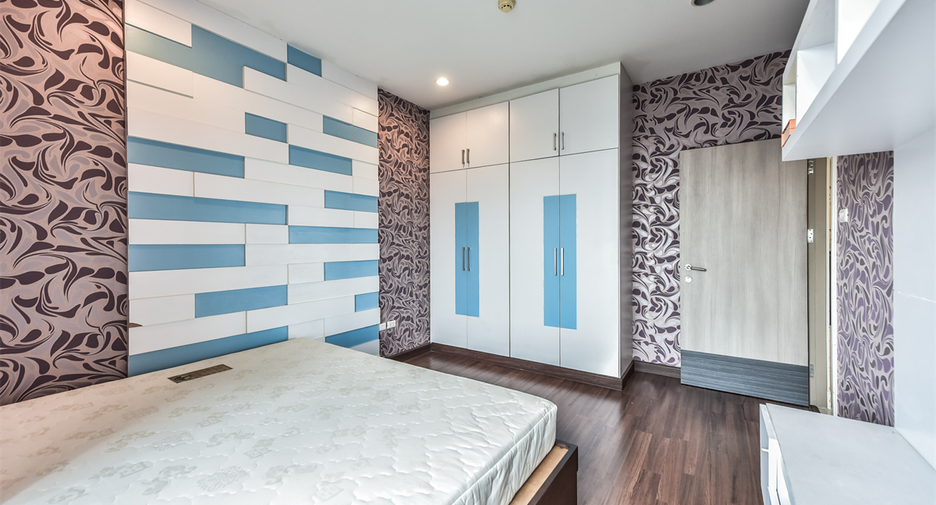 For sale 2 bedrooms condo in Ratchathewi, Bangkok