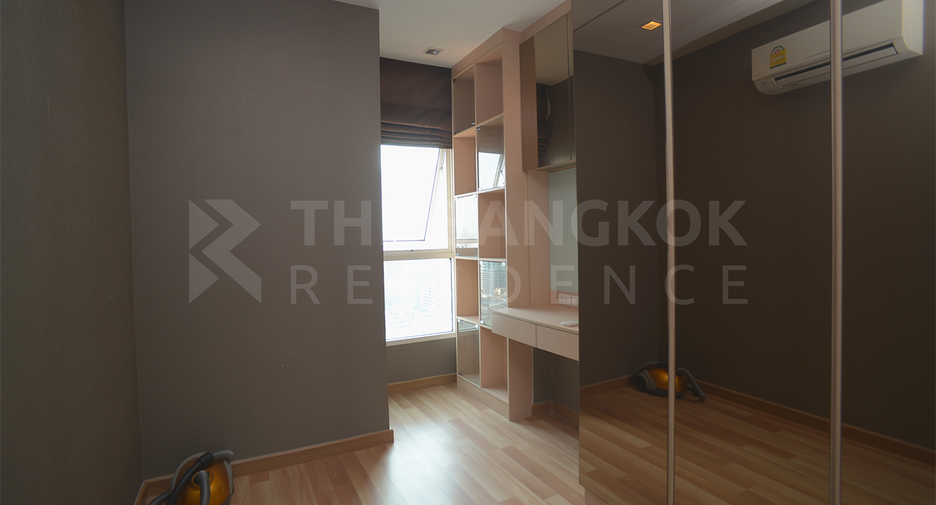 For sale 1 bed condo in Ratchathewi, Bangkok