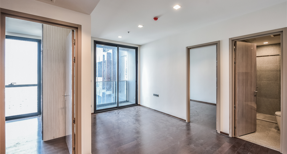For sale 2 ベッドルーム condo in Pathum Wan, Bangkok