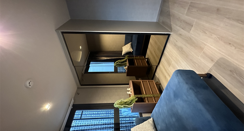 For sale 2 bedrooms condo in Phaya Thai, Bangkok