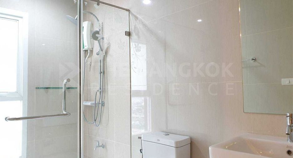 For sale 2 bedrooms condo in Bang Sue, Bangkok