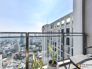 For sale 3 bedrooms condo in Phaya Thai, Bangkok