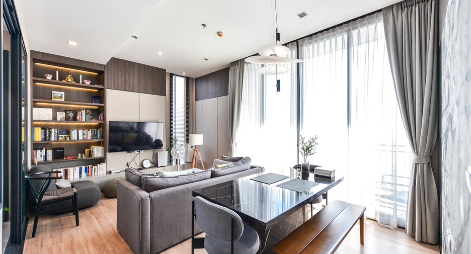 For sale 3 bedrooms condo in Phaya Thai, Bangkok